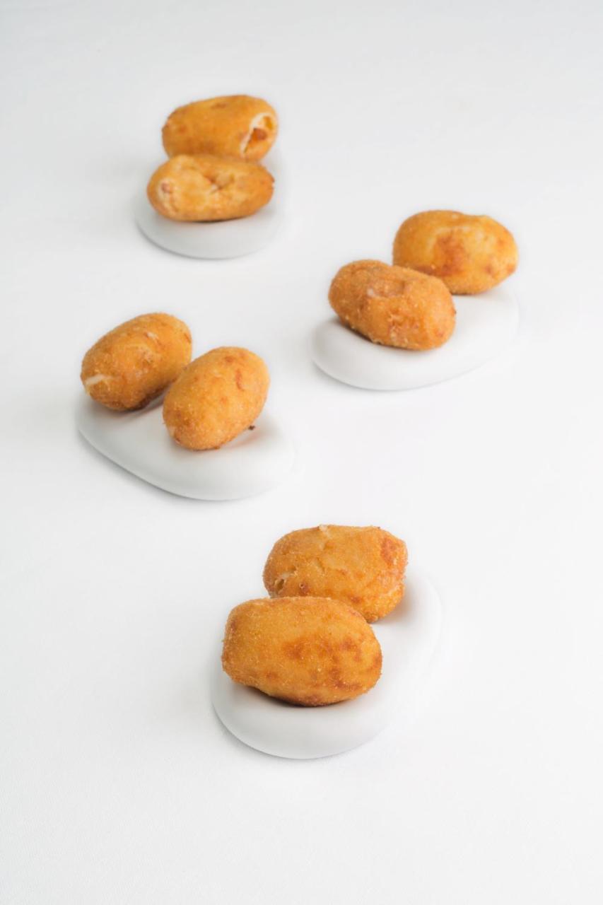 伊卡伦美食酒店 仕格莱 外观 照片